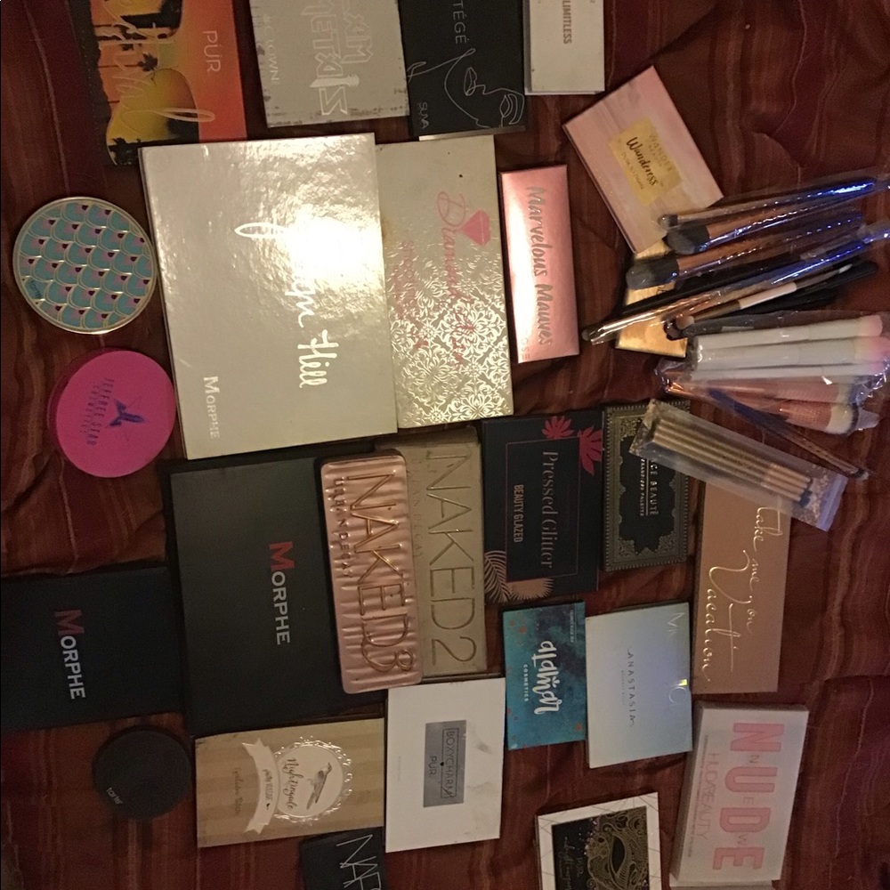 Makeup and shoes